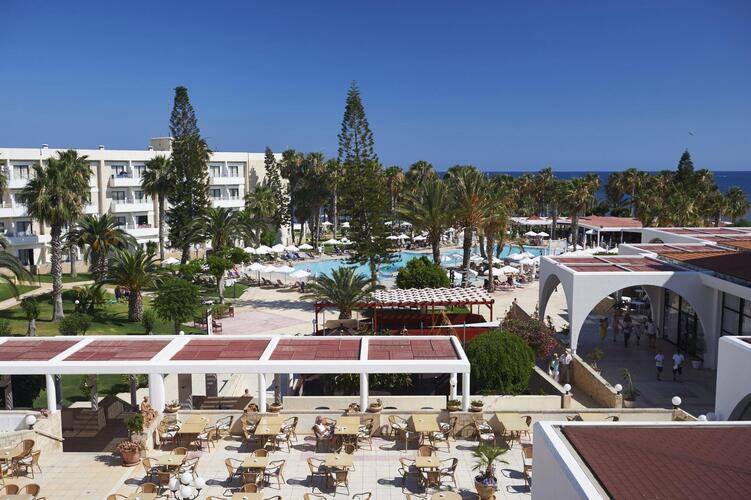 Louis Phaethon Beach