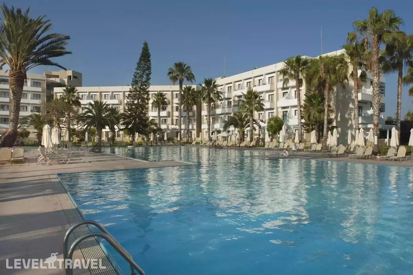 Louis Phaethon Beach