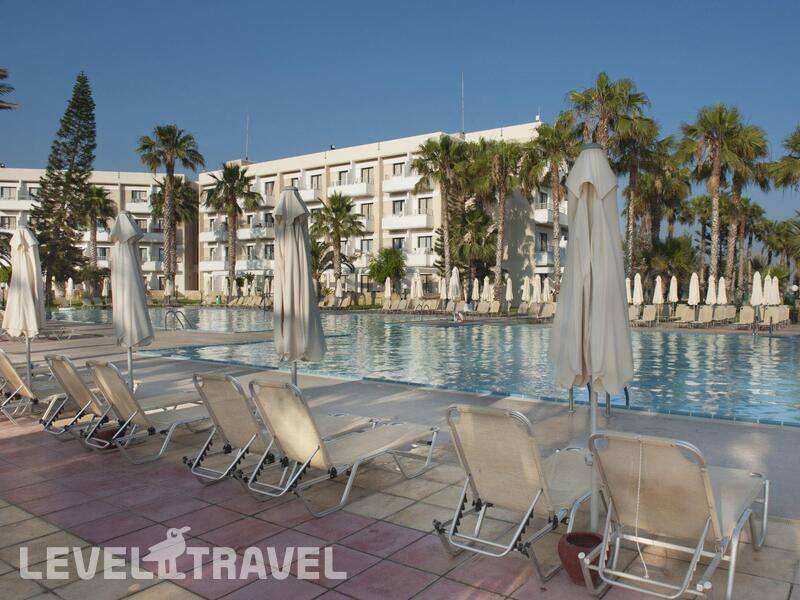 Фотография Louis Phaethon Beach