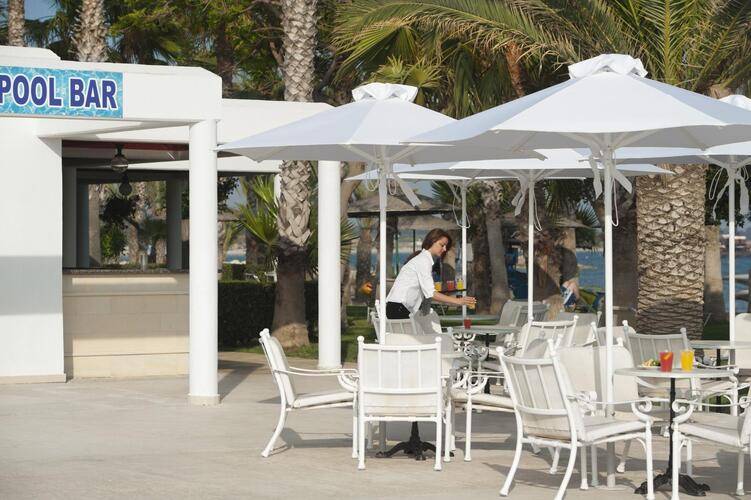 Louis Phaethon Beach