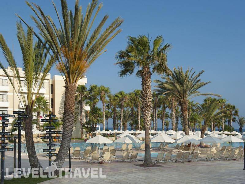 Фотография Louis Phaethon Beach