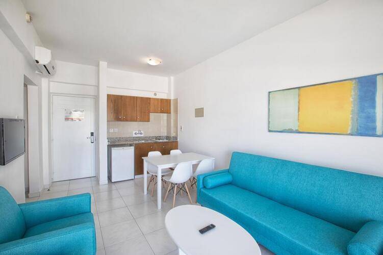 Papantonia Hotel Apartments