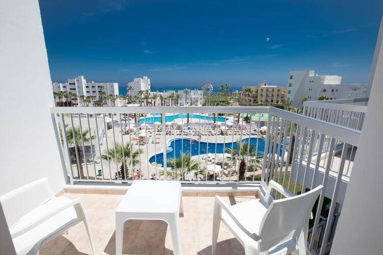 Papantonia Hotel Apartments