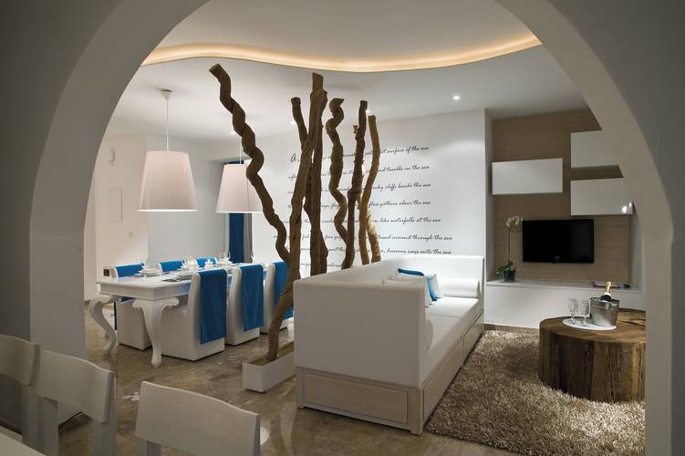 Louis Althea Kalamies Luxury Villas