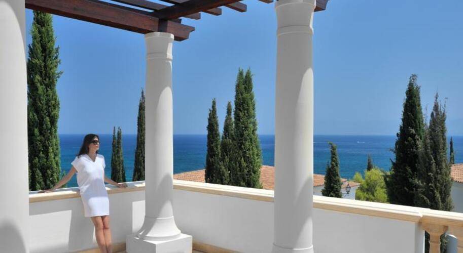 Anassa Hotel