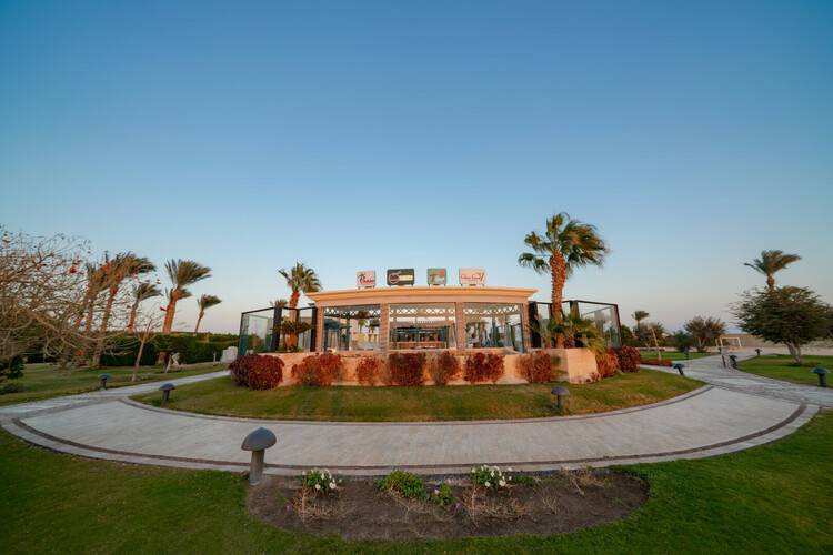 Movenpick Waterpark Resort & Spa Soma Bay