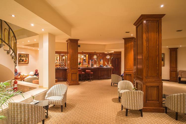 Grand Resort