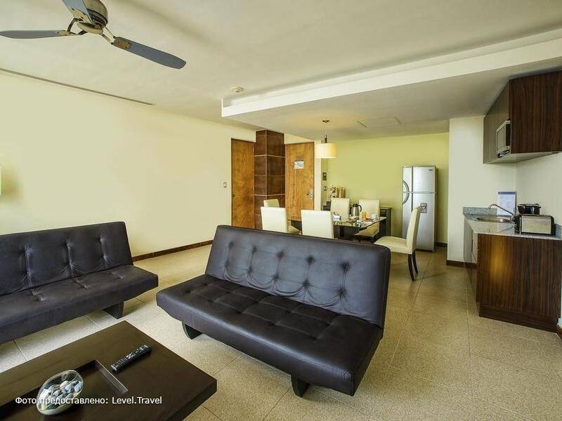 Фотография Krystal Urban Cancun (Ex. B2b)