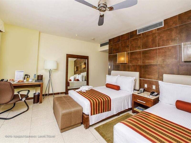Фотография Krystal Urban Cancun (Ex. B2b)