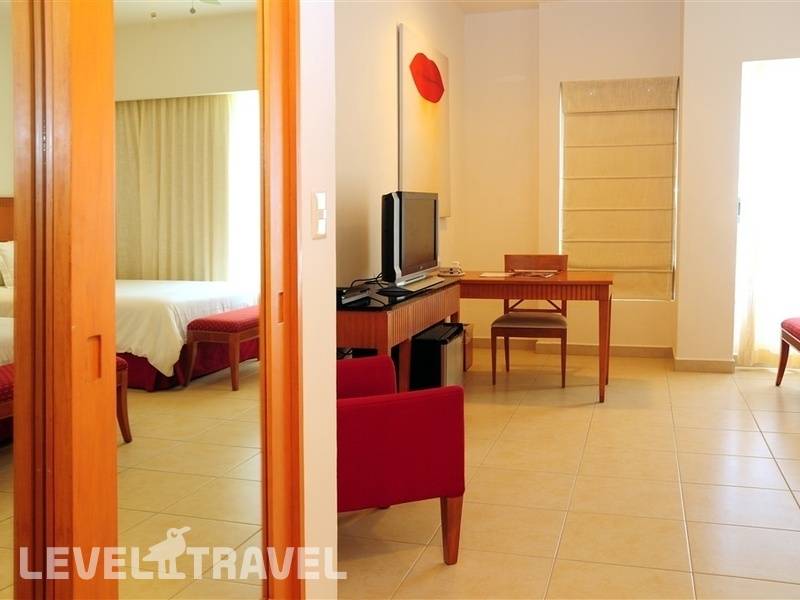 Фотография Ambiance Suites Cancun