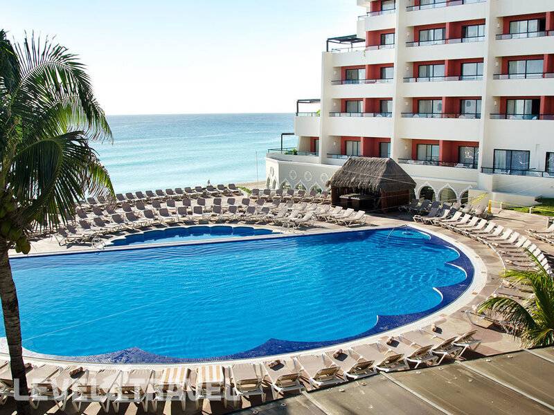 Фотография Crown Paradise Club Cancun