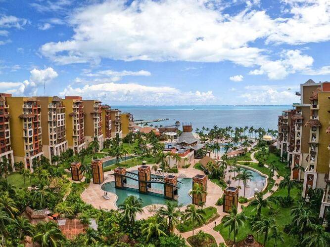 Villa Del Palmar Cancun