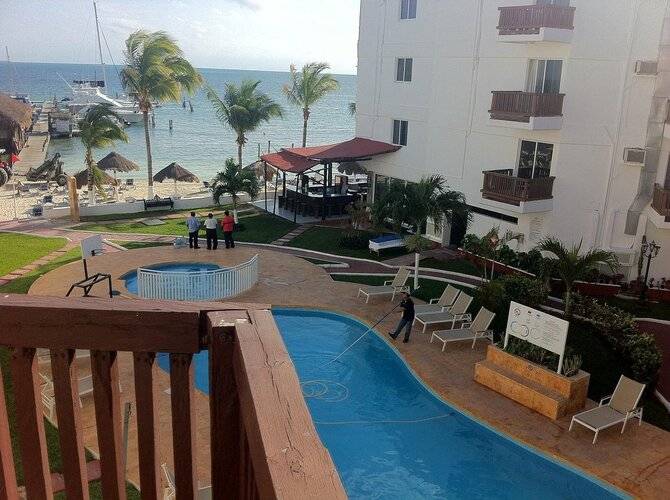Imperial Las Perlas