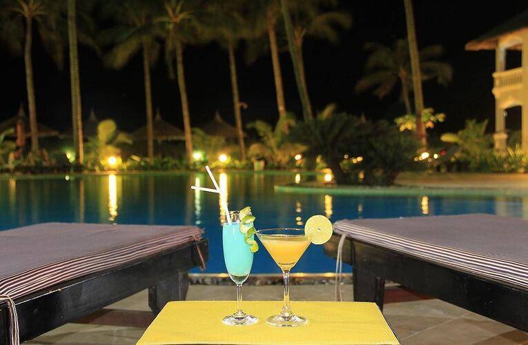 Little Paris Resort