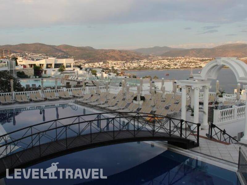 Фотография Grand Newport Hotel