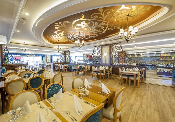 Dream World Resort & Spa