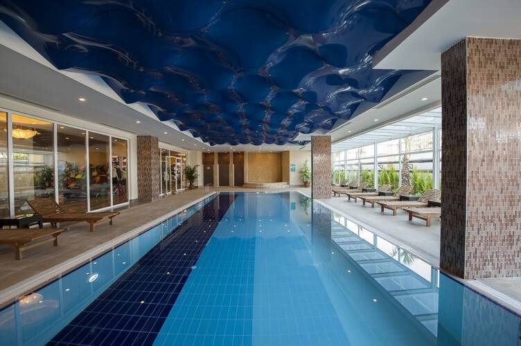 Dream World Resort & Spa