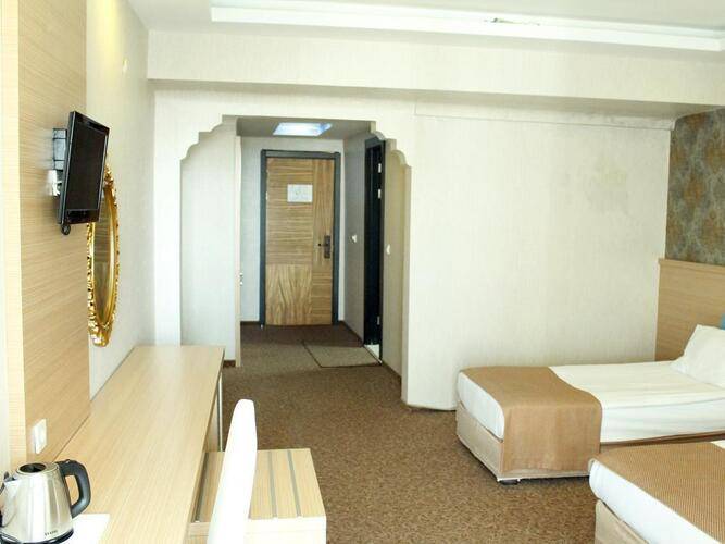 Start Hotel