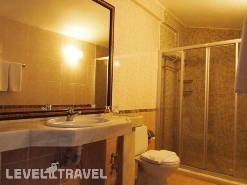 Фотография Romance Hotel
