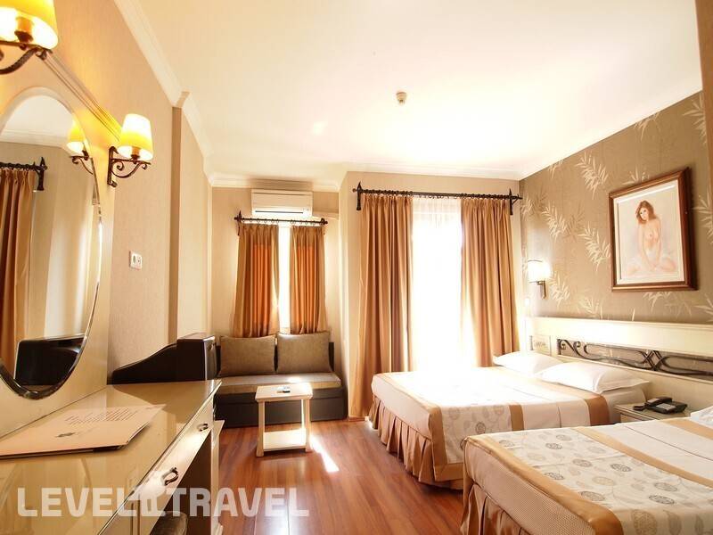 Фотография Romance Hotel
