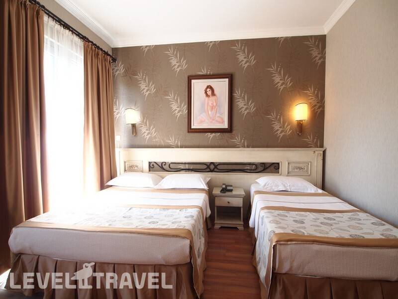 Фотография Romance Hotel