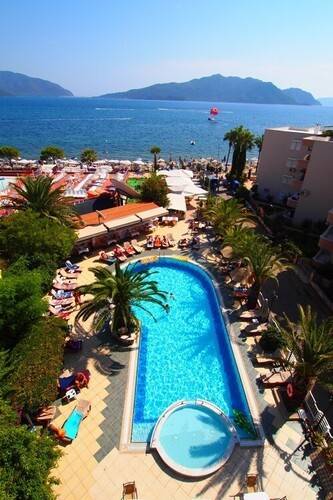 Romance Hotel