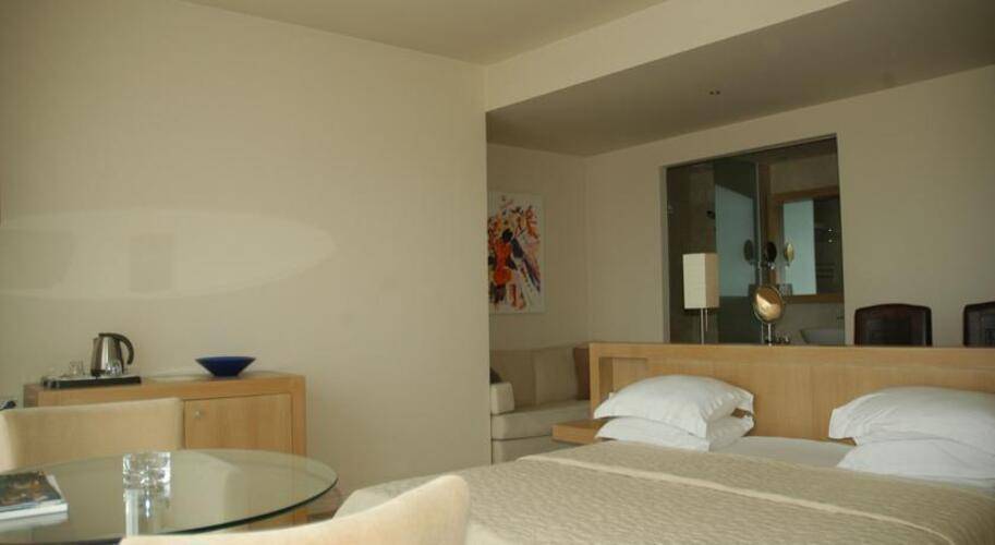 Lvzz Hotel