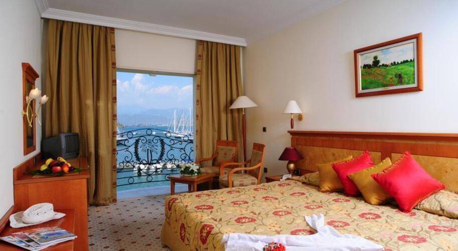 Ece Saray Marina Resort