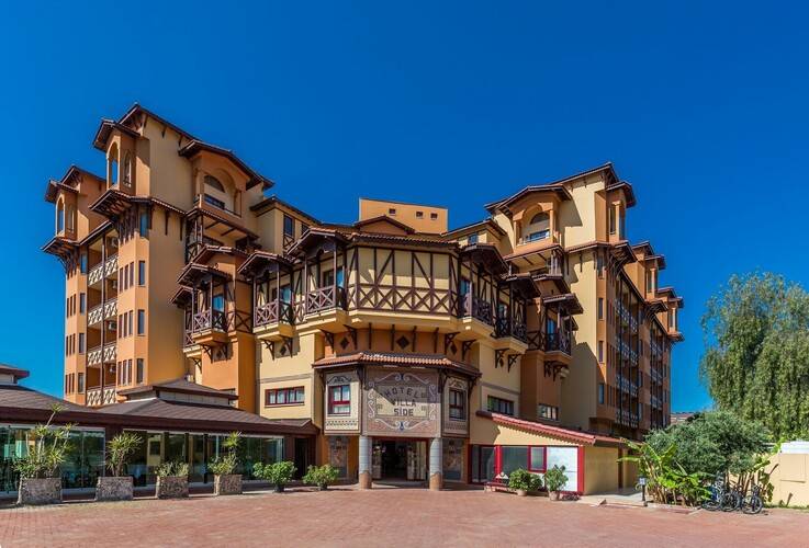 Villa Side Hotel