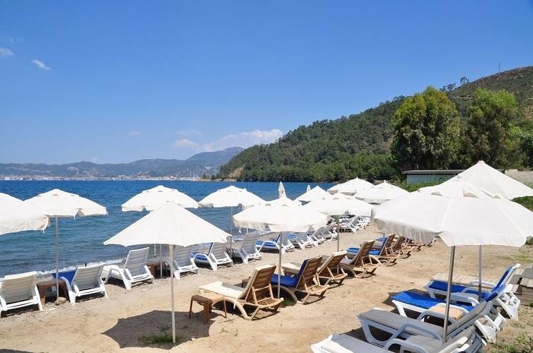 Anerissa Hotel