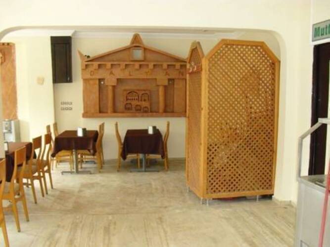 Anerissa Hotel