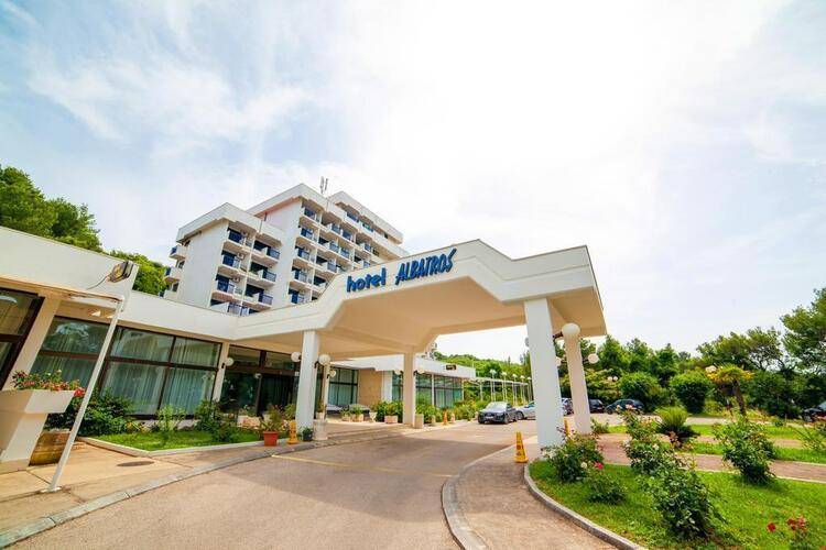 Albatros Hotel