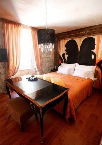 Astoria Hotel