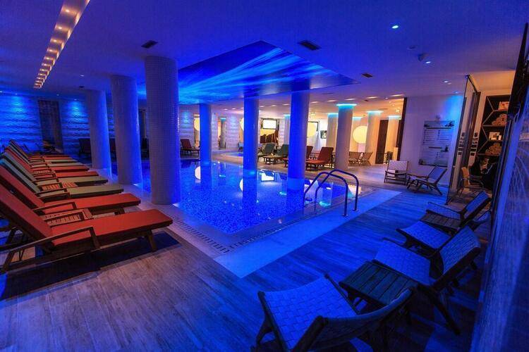 Apart Hotel Kalamper (Cat.A)