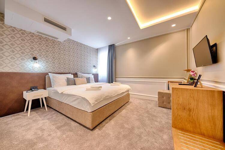 Apart Hotel Kalamper (Cat.A)