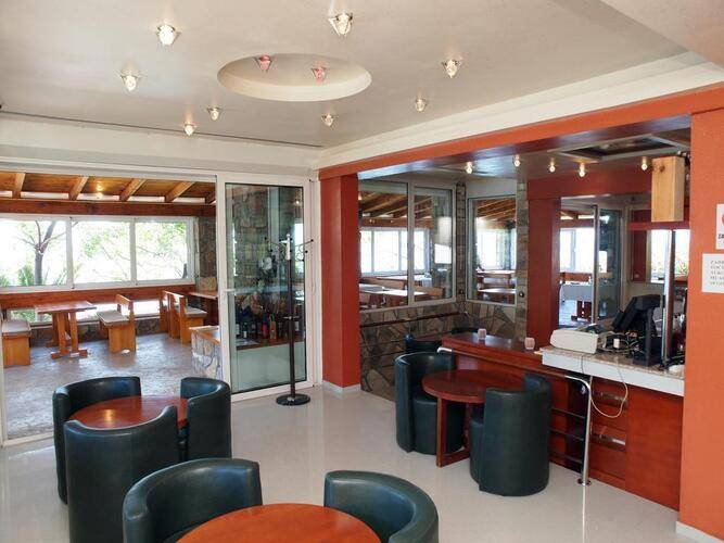 R Hotel