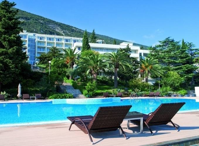 Club Hotel Riviera