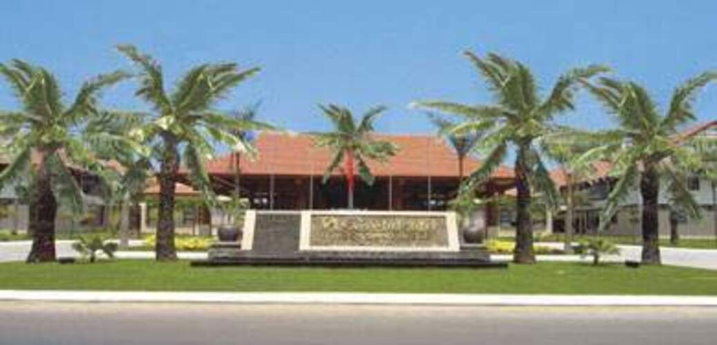 Golden Sand Resort & Spa