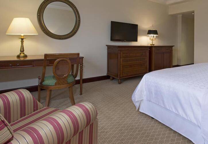 Sheraton Hanoi Hotel