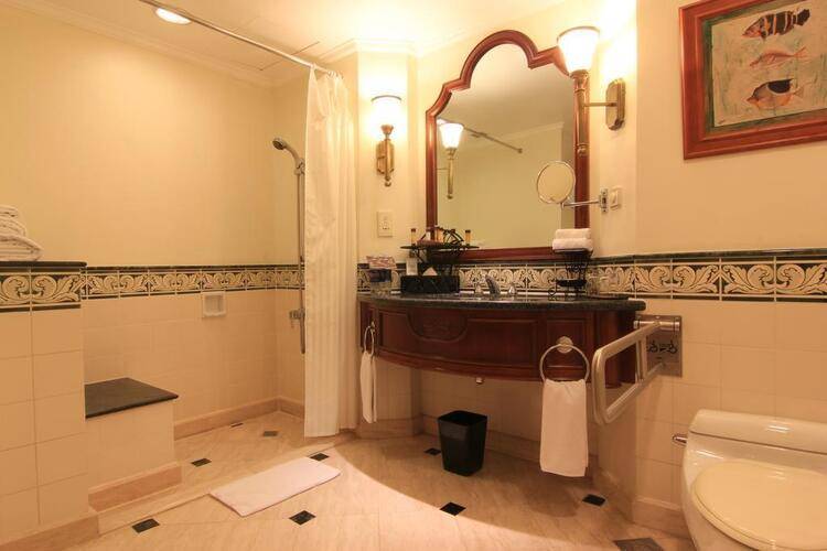 Sheraton Hanoi Hotel