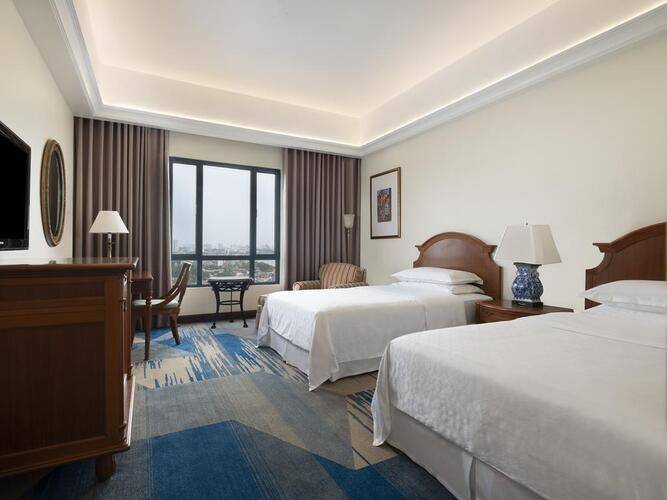 Sheraton Hanoi Hotel