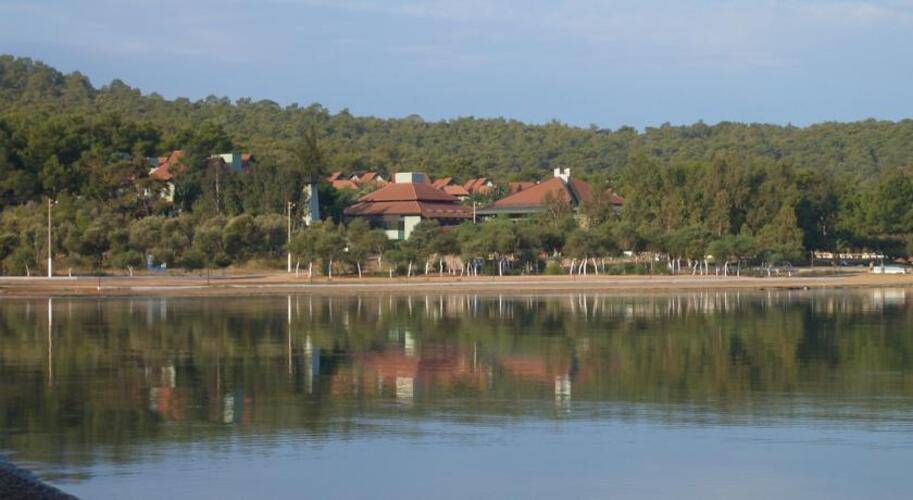 Patio Beach Club Hotel