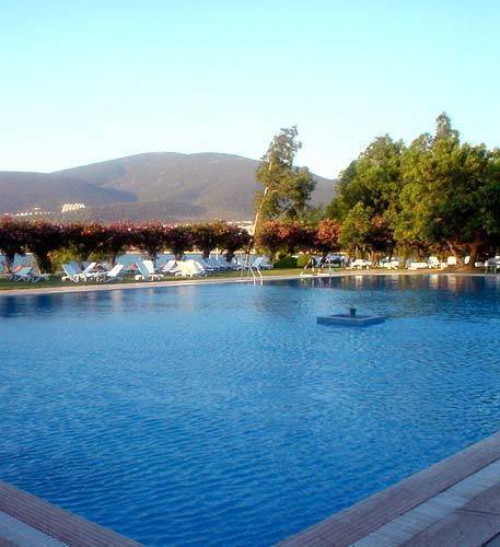 Patio Beach Club Hotel