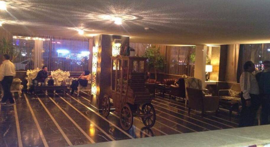 Star City Hotel