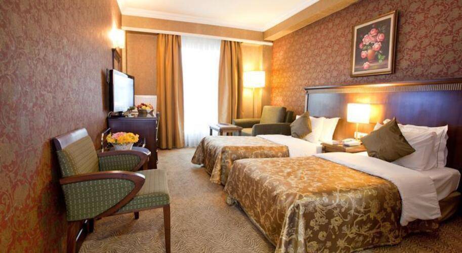 Oran Hotel