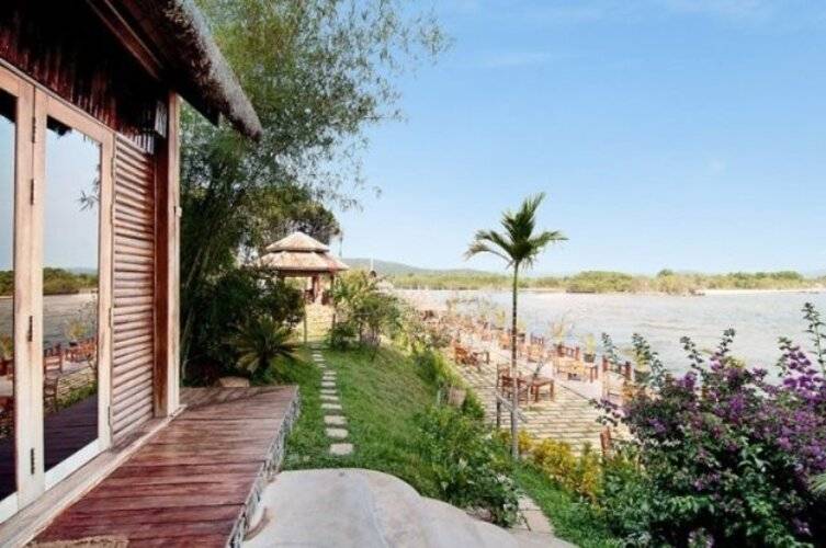 Chez Carole Beach Resort & Spa