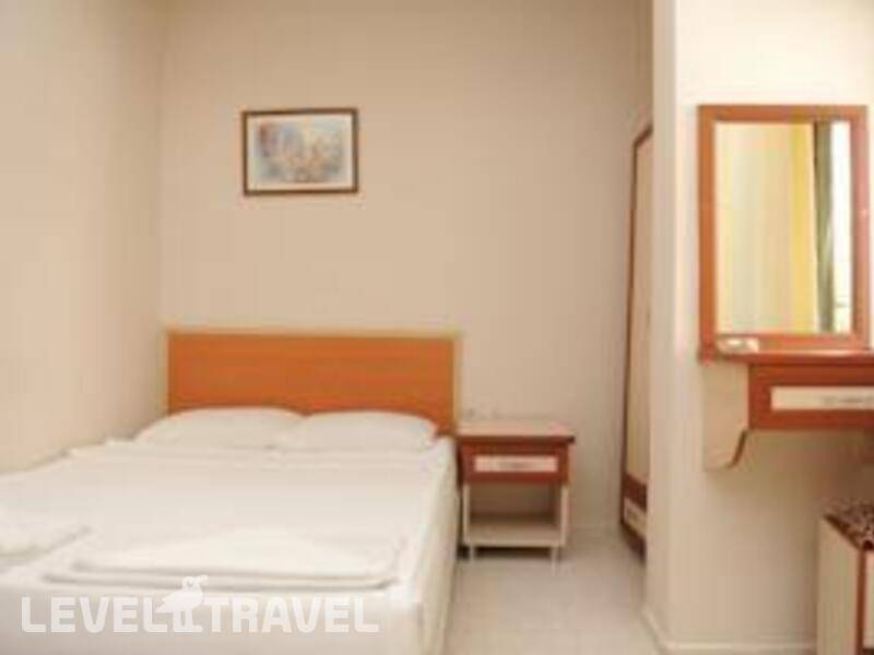 Фотография Holiday World Hotel