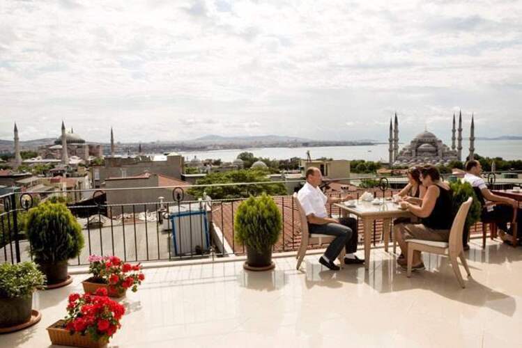 Rast Boutique Hotel