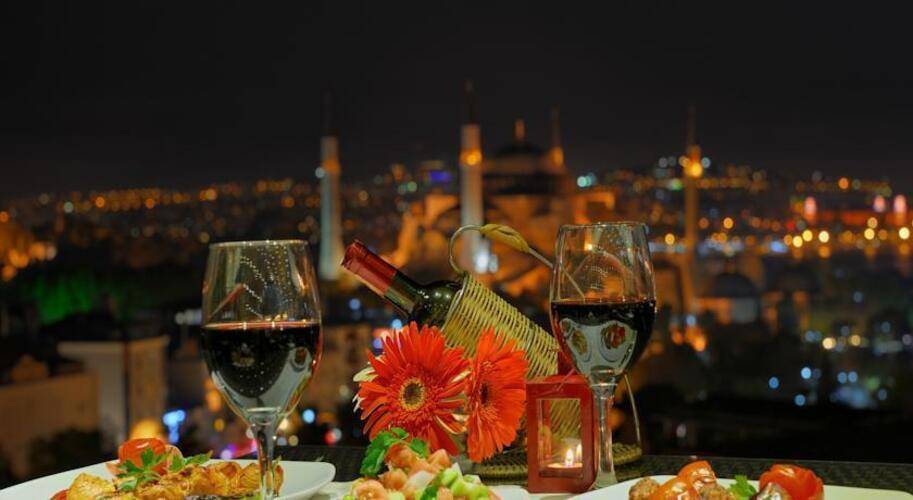 Burckin Suites Hotel