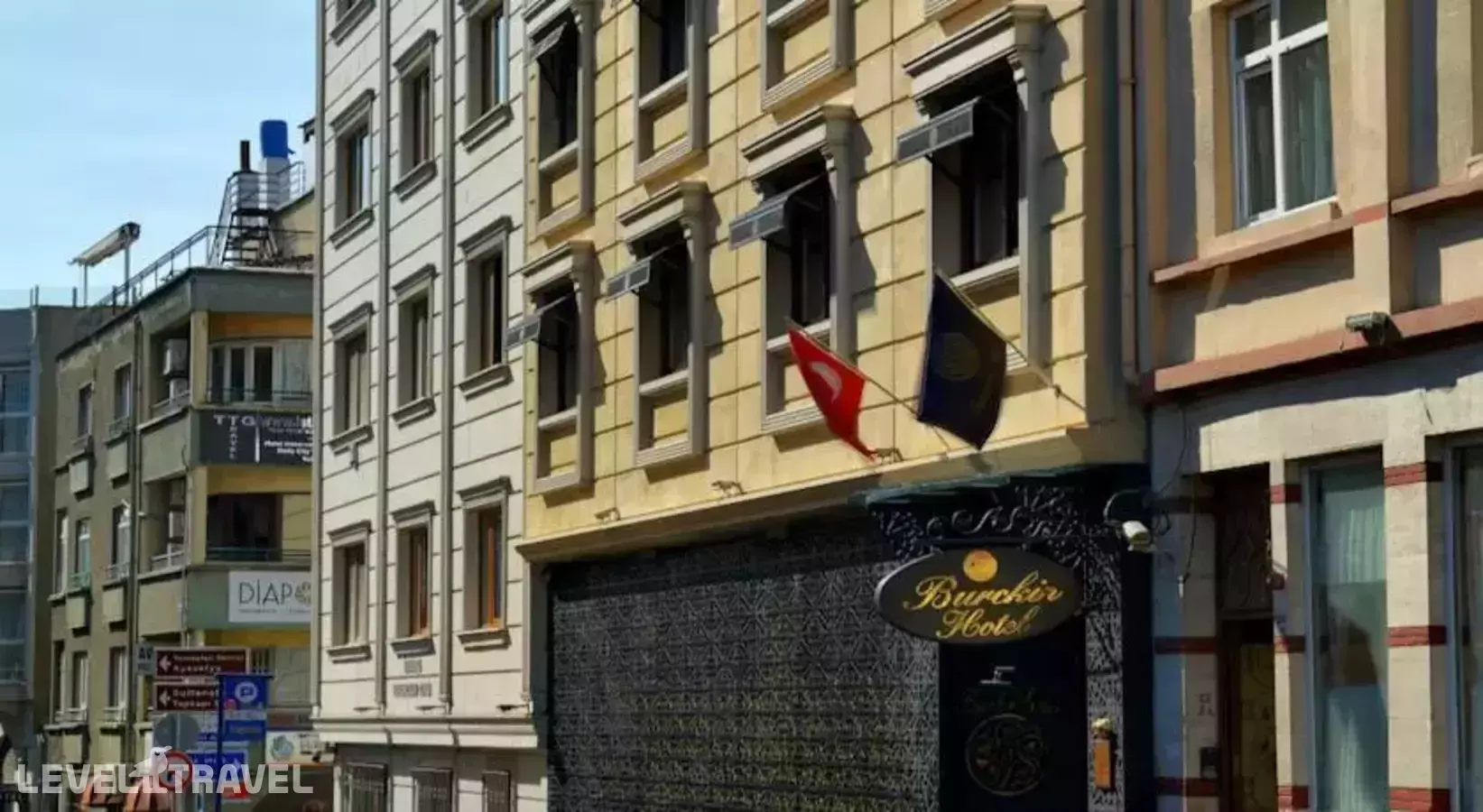 Burckin Suites Hotel